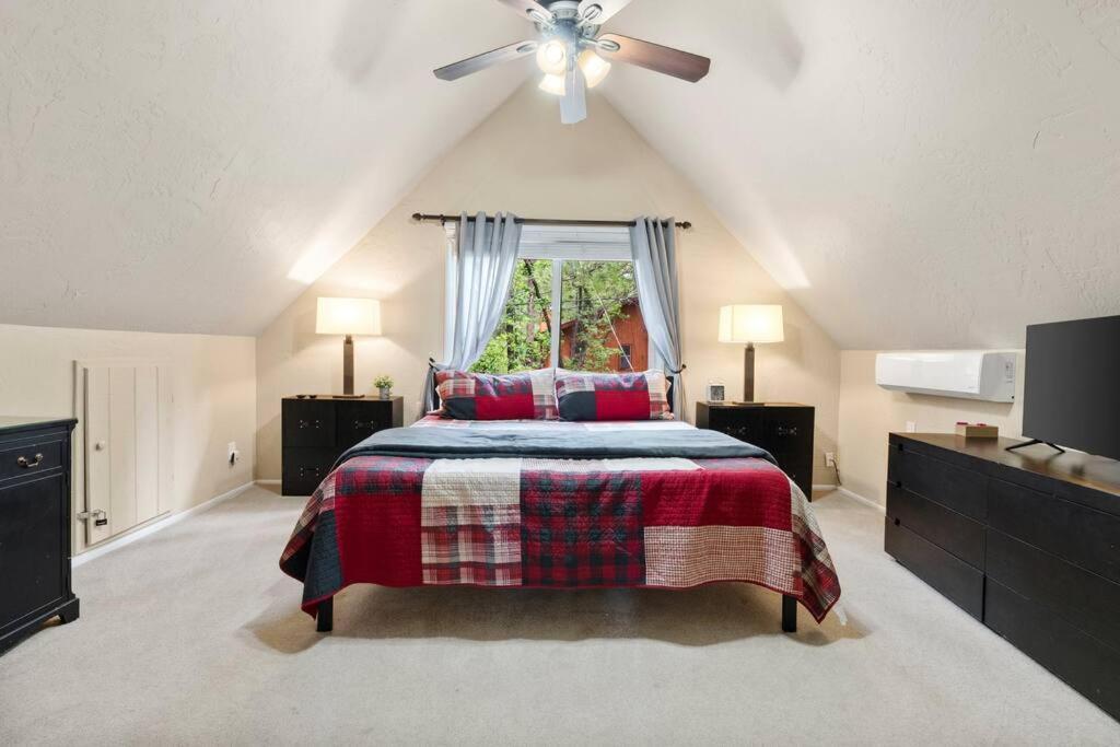 Luxury Cabin Oasis Getaway Heart Of Munds Park Buitenkant foto