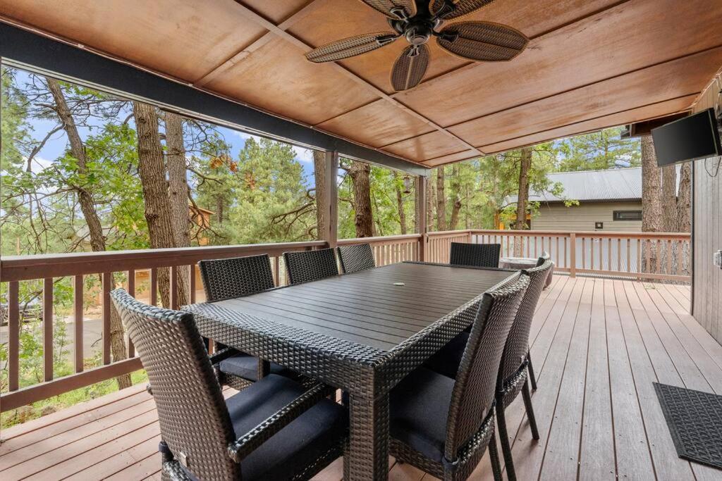 Luxury Cabin Oasis Getaway Heart Of Munds Park Buitenkant foto